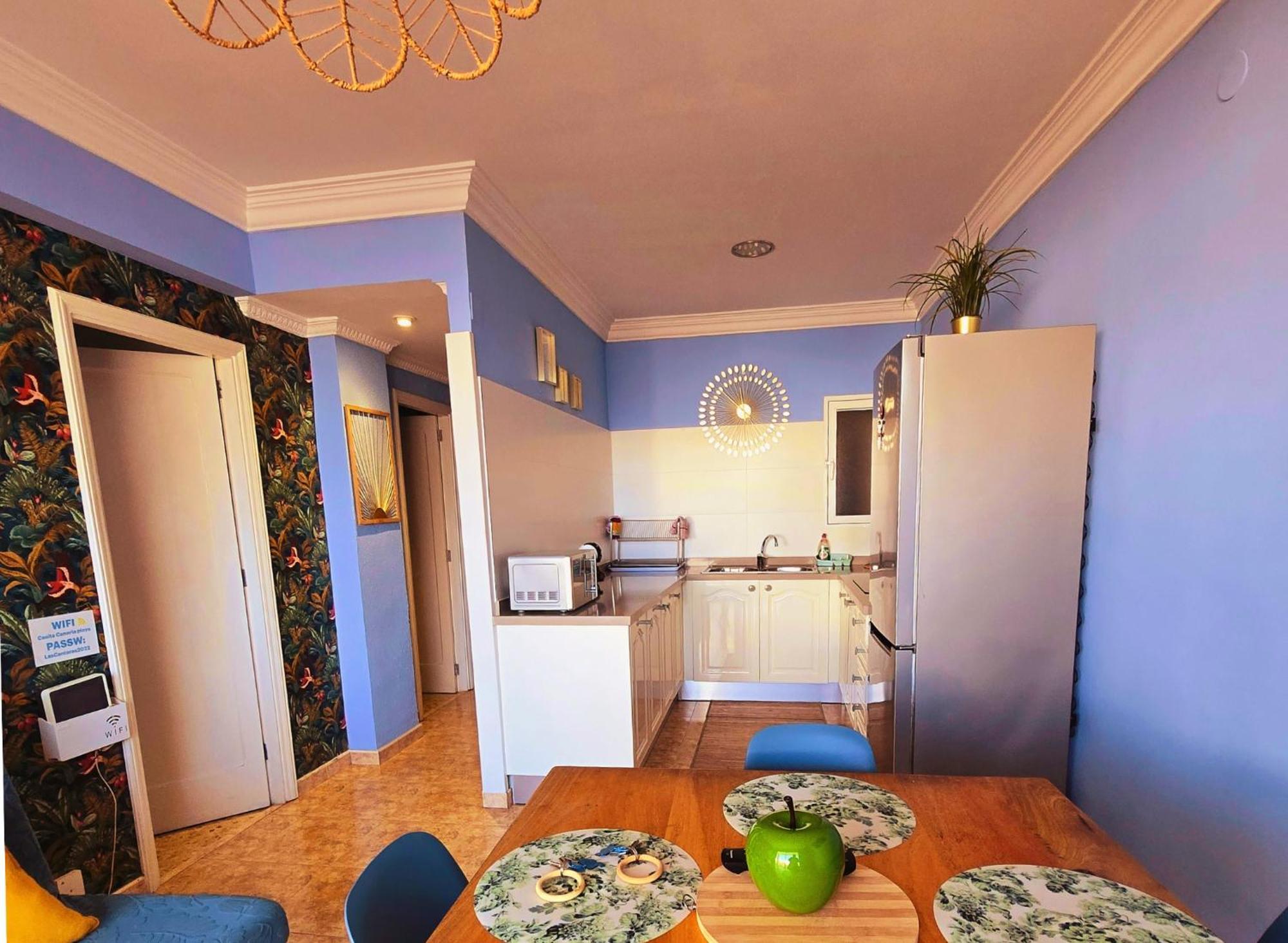 Casita Canaria Playa Beachfront Access & Lateral Ocean View With Terrace Las Palmas de Gran Canaria Exterior photo
